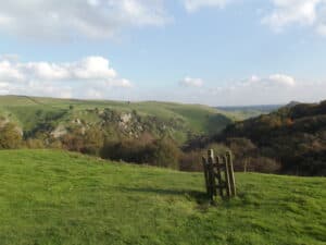 Read more about the article Make Walking Alone More Enjoyable With These 16 Ideas