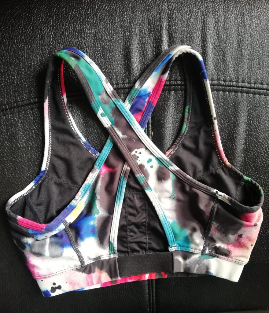 Cross back multicoloured sports bra